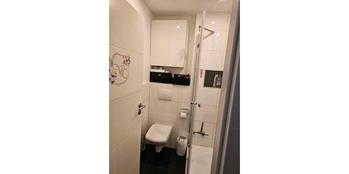 Etagenwohnung Erkrath - 3.5 Zimmer, 83 m&sup2;, 240.000&euro; | Angebot:27156982