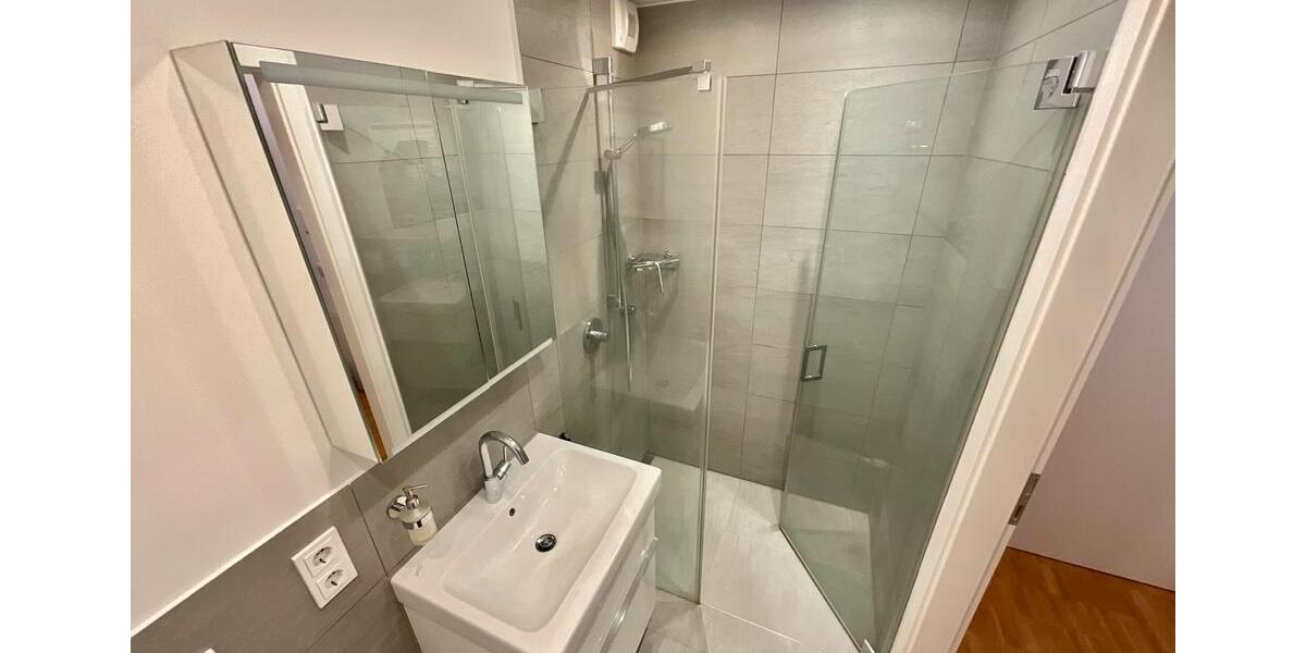 Etagenwohnung Köln Lindenthal - 2 Zimmer, 53 m&sup2;, 395.000&euro; | Angebot:27427180