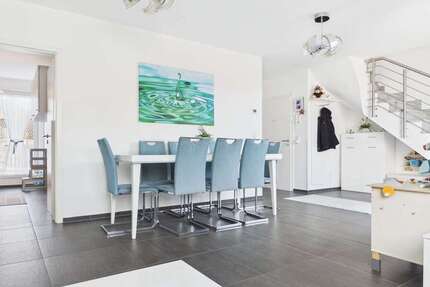 Wohnung Köln Kalk - 2 Zimmer, 56 m&sup2;, 379.000&euro; | Angebot:26750078