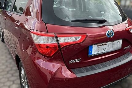 Toyota Yaris 160.000 km 9.800 &euro; Sankt Augustin 53757