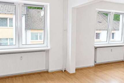 Wohnung Remscheid Remscheid-Süd - 4.5 Zimmer, 95 m&sup2;, 700&euro; | Angebot:26919300