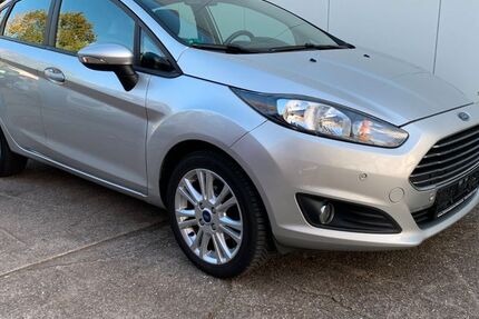 Ford Fiesta 179.712 km 5.495 &euro; Köln 51107