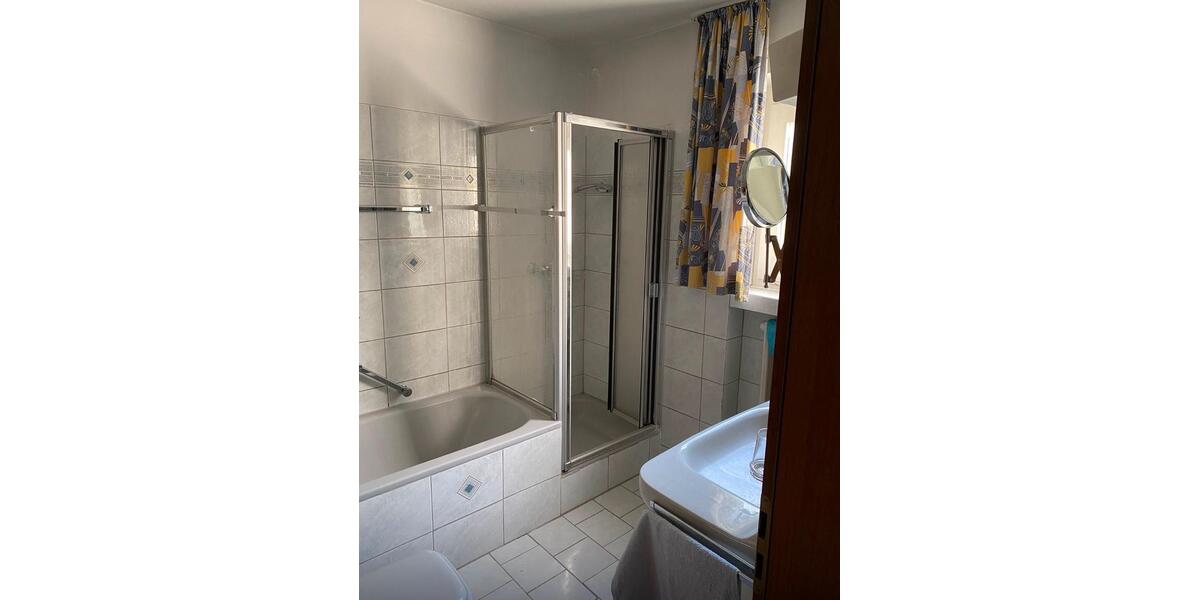 Bungalow Düsseldorf Stadtbezirk 10 - 4 Zimmer, 103 m&sup2;, 385.000&euro; | Angebot:27438340