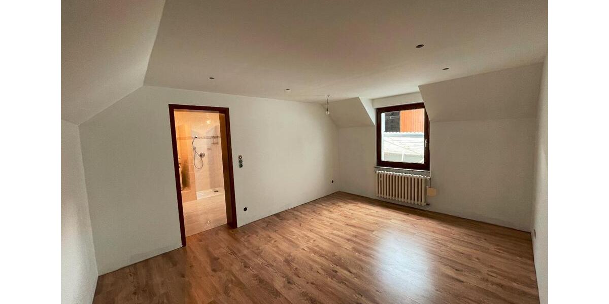 Einfamilienhaus Brühl - 6 Zimmer, 160 m&sup2;, 345.000&euro; | Angebot:27436323