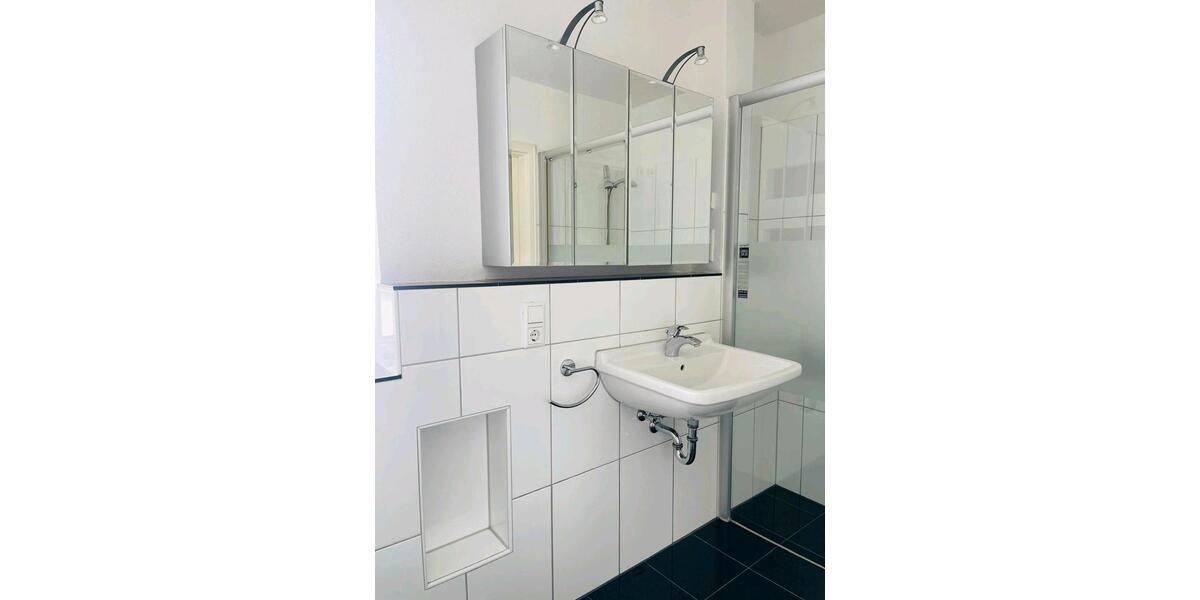 Etagenwohnung Solingen Wald - 4 Zimmer, 105 m&sup2;, 410.000&euro; | Angebot:25765744