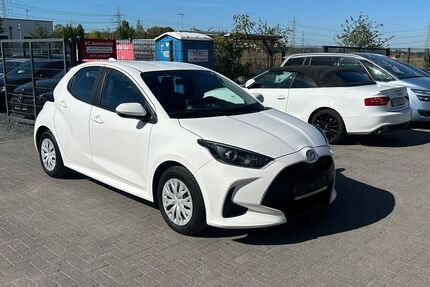 Toyota Yaris 43.000 km 12.999 &euro; Wesseling (bei Köln) 50389