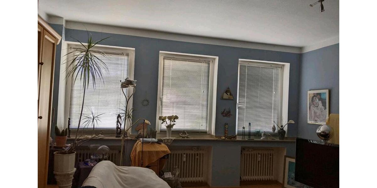 Erdgeschoßwohnung Köln Nippes - 2 Zimmer, 75 m&sup2;, 250.000&euro; | Angebot:27462350