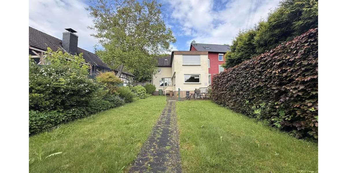 Einfamilienhaus Hennef - 4 Zimmer, 136 m&sup2;, 290.000&euro; | Angebot:27132060