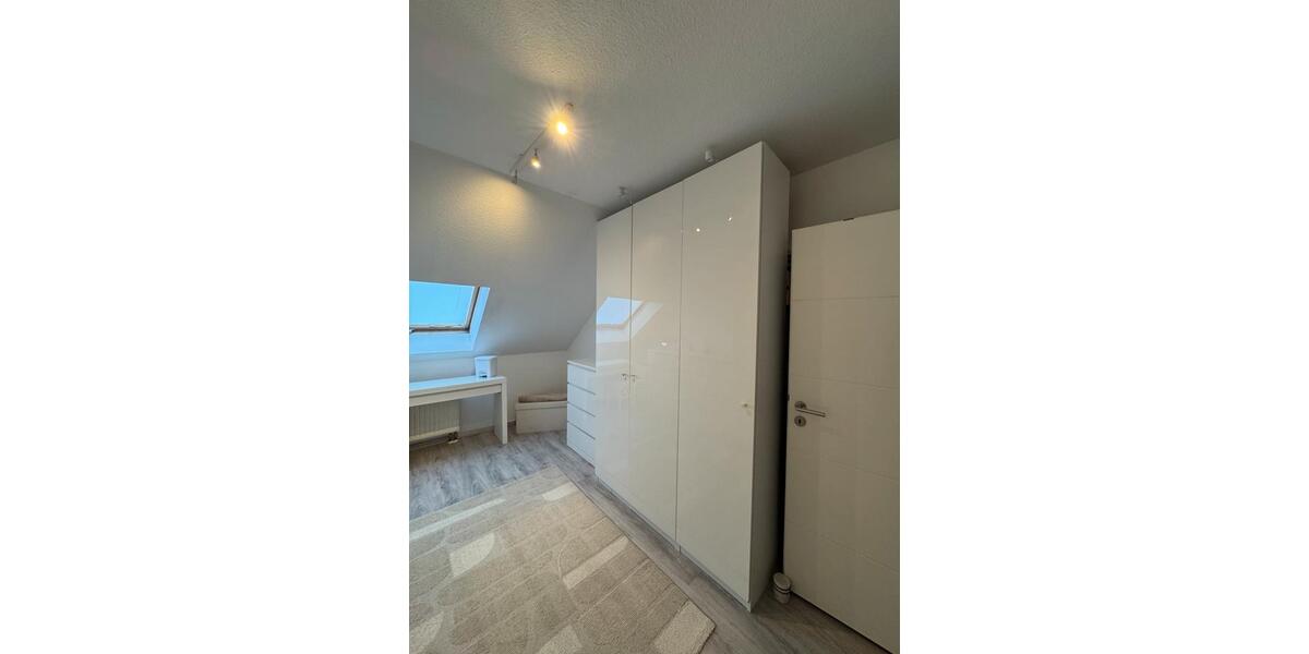 Etagenwohnung Köln Porz - 4 Zimmer, 86 m&sup2;, 319.000&euro; | Angebot:27258767