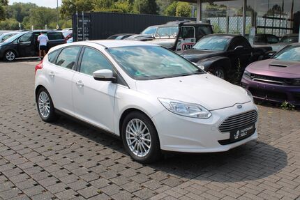 Ford Focus 27.467 km 7.799 &euro; Lohmar 53797