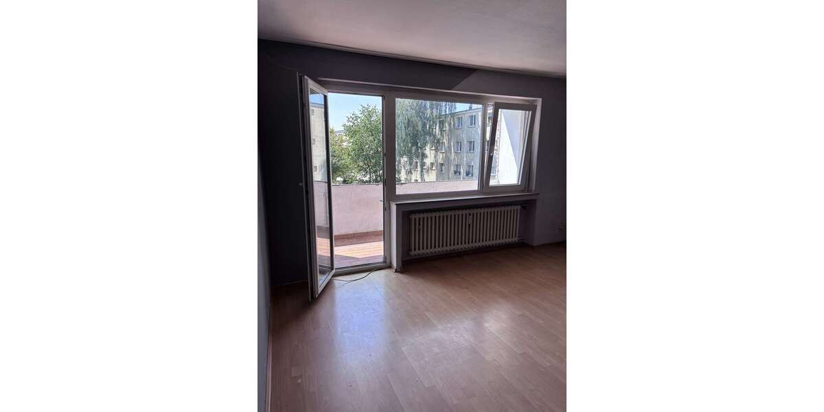 Etagenwohnung Köln Vingst - 2 Zimmer, 62 m&sup2;, 210.000&euro; | Angebot:27490745