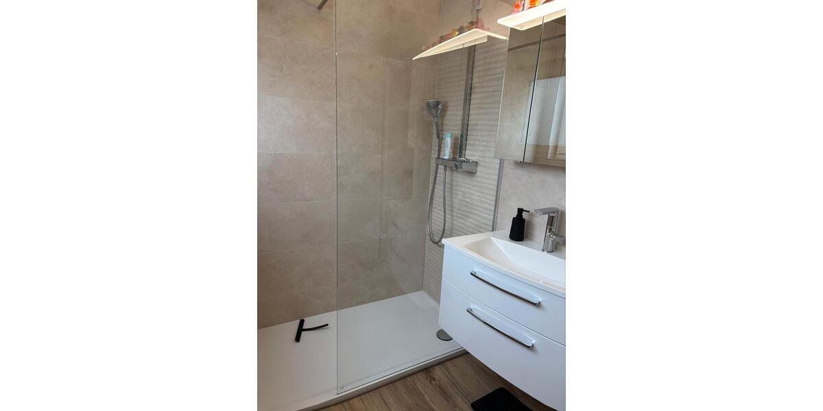 Einfamilienhaus Wiehl - 4 Zimmer, 200 m&sup2;, 795.000&euro; | Angebot:27165030