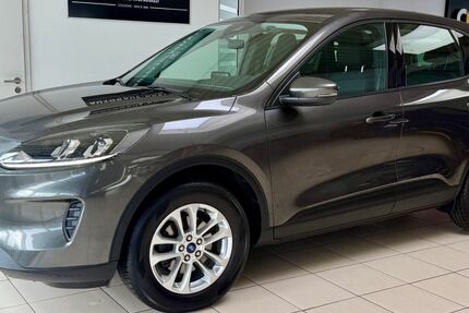 Ford Kuga 95.000 km 15.990 &euro; Köln 51067