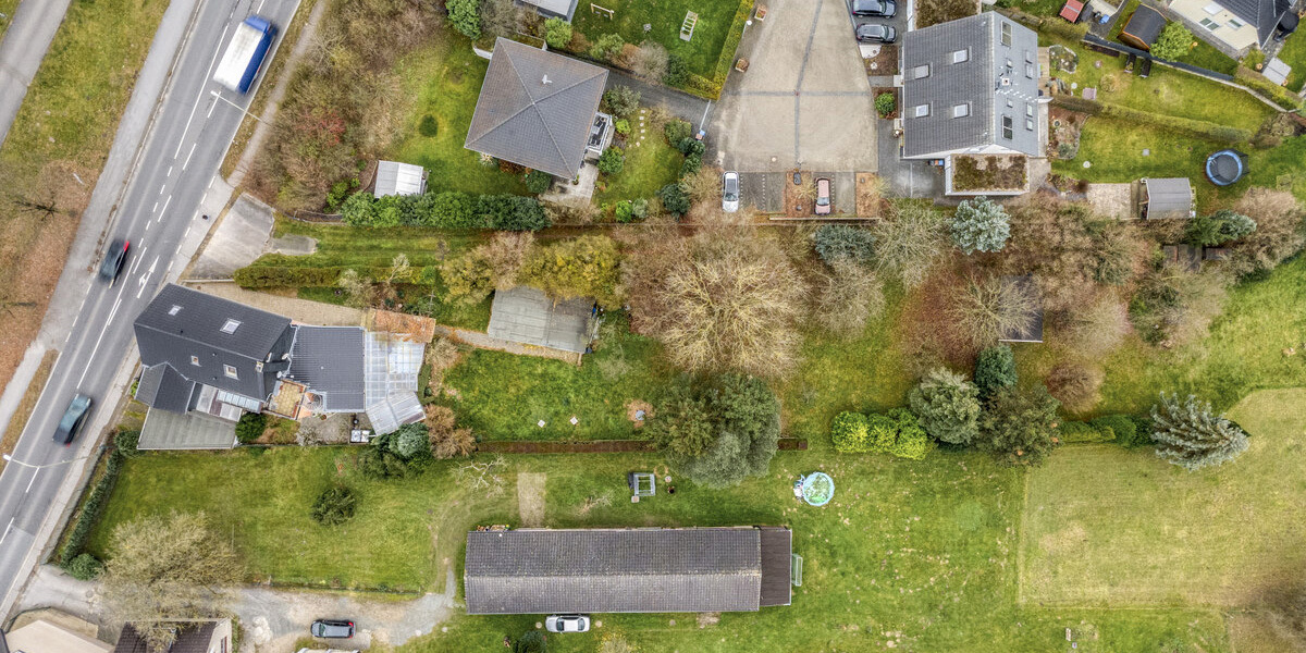 Großzügiges Ein- oder Zweifamilienhaus mit großem Garten sucht neuen Eigentümer! - Einfamilienhaus Leichlingen | Angebot:26777815