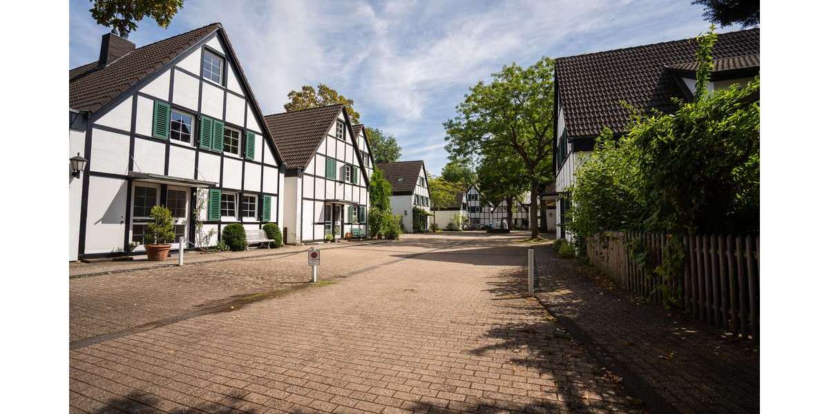Einfamilienhaus Köln Rodenkirchen - 8 Zimmer, 196 m&sup2;, 995.000&euro; | Angebot:27318482