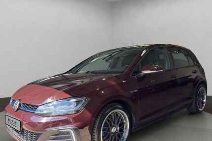 VW Golf 99.151 km 16.380 &euro; Lohmar 53797