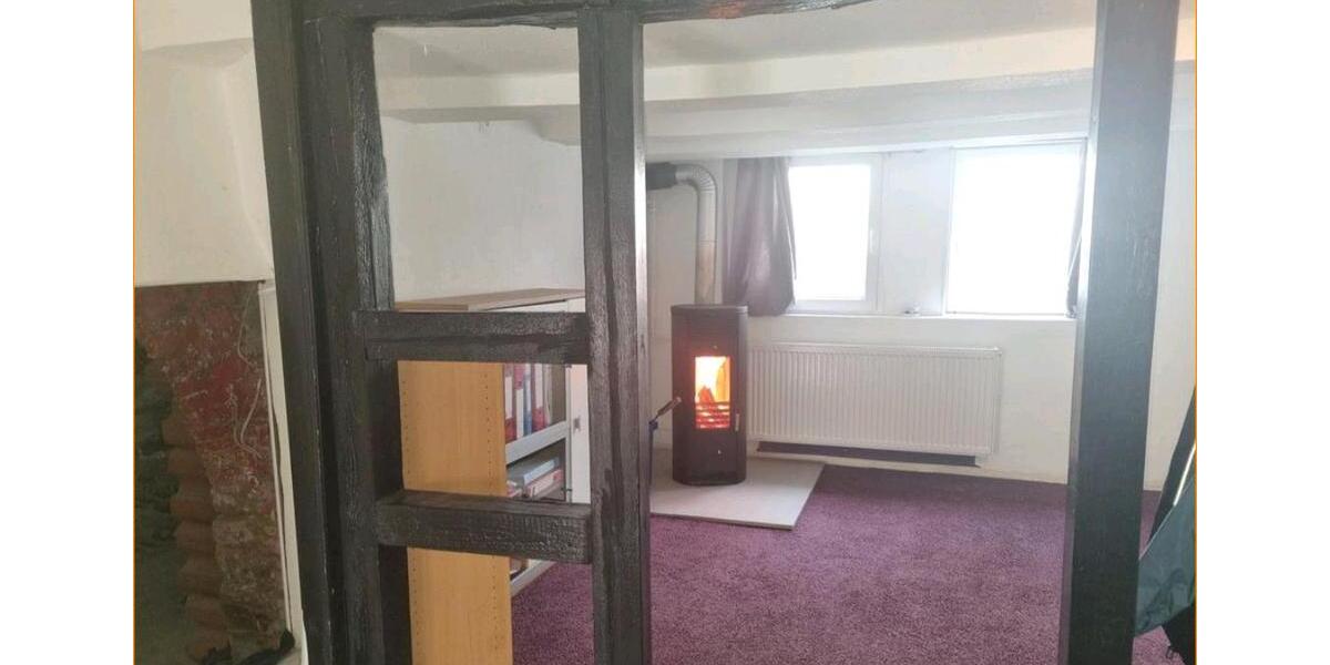 Reihenhaus Wiehl - 6 Zimmer, 150 m&sup2;, 140.000&euro; | Angebot:27465837