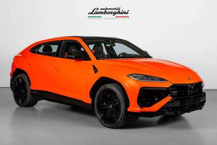 Lamborghini Urus 8.100 km 304.900 &euro; Köln 50827