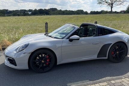 Porsche 992 19.350 km 149.992 &euro; Köln 50674