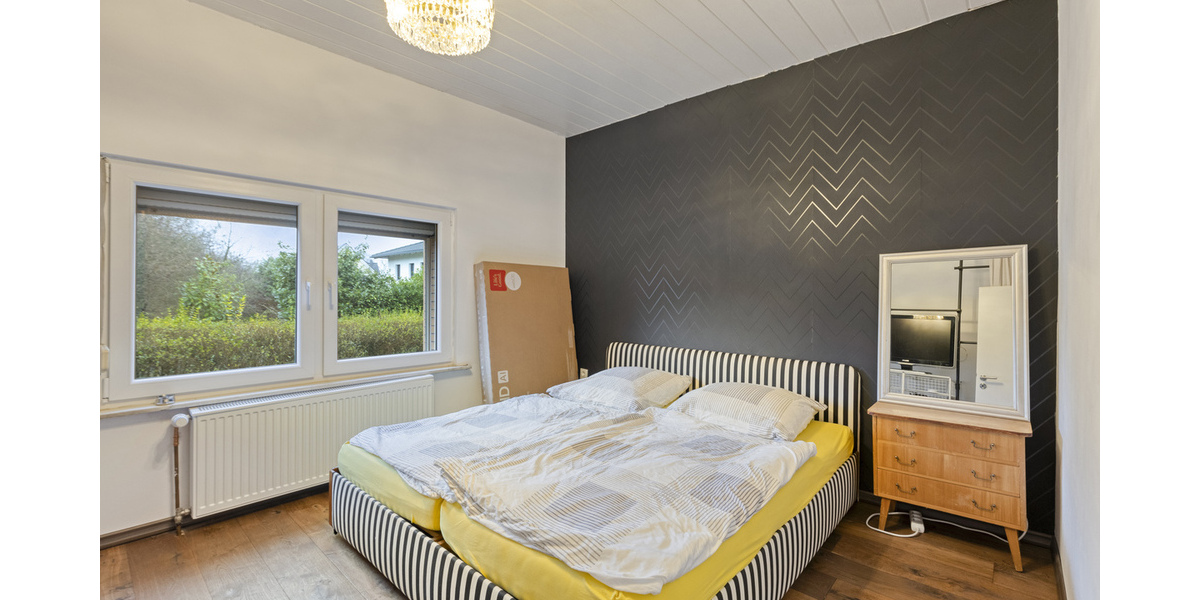 Großzügiges Ein- oder Zweifamilienhaus mit großem Garten sucht neuen Eigentümer! - Einfamilienhaus Leichlingen | Angebot:26777815