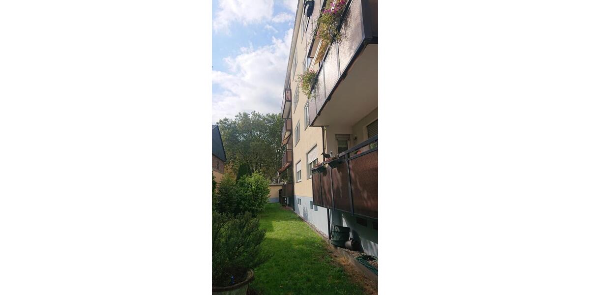 Hochparterre Leverkusen Bürrig - 3 Zimmer, 7 m&sup2;, 195.000&euro; | Angebot:27472222