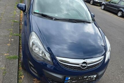 Opel Corsa 150.000 km 2.700 &euro; Köln 51067