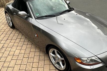 BMW Z4 98.000 km 17.900 &euro; Lohmar 53797