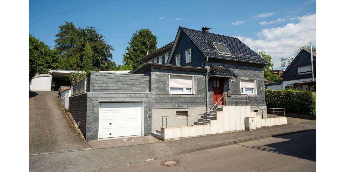 Einfamilienhaus Solingen Mitte - 4 Zimmer, 100 m&sup2;, 385.000&euro; | Angebot:24616927