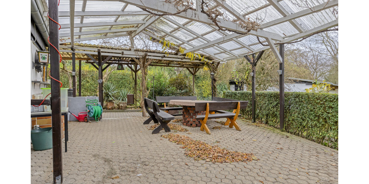 Großzügiges Ein- oder Zweifamilienhaus mit großem Garten sucht neuen Eigentümer! - Einfamilienhaus Leichlingen | Angebot:26777815