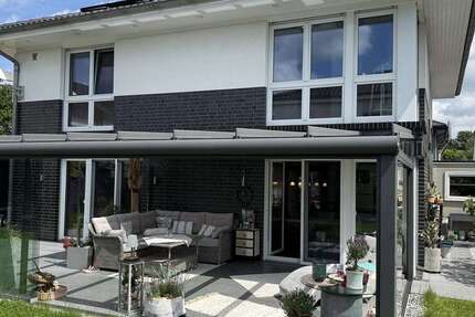 Haus Langenfeld - 4 Zimmer, 178 m&sup2;, 995.000&euro; | Angebot:27130501