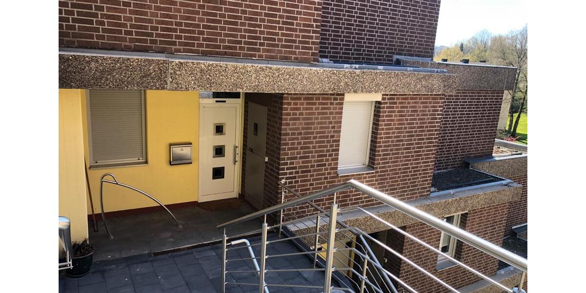Terrassenwohnung Wiehl - 4 Zimmer, 93 m&sup2;, 215.000&euro; | Angebot:27081311