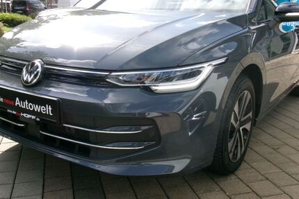VW Golf 16.300 km 26.975 &euro; Sankt Augustin 53757