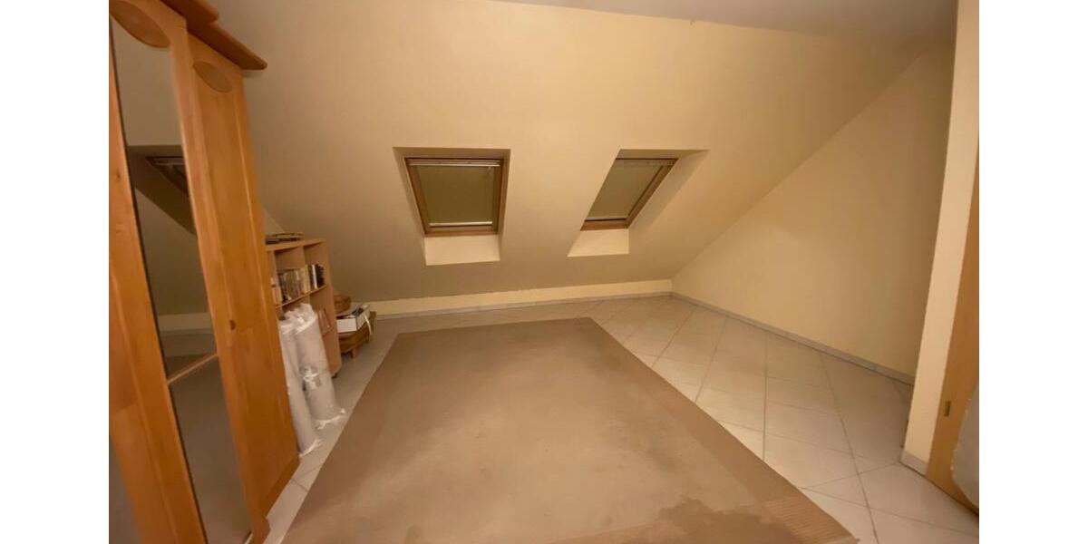 Reihenhaus Köln Chorweiler - 5 Zimmer, 132 m&sup2;, 690.000&euro; | Angebot:26822561