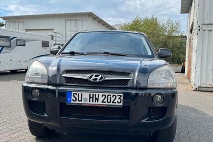 Hyundai TUCSON 115.400 km 4.499 &euro; Niederkassel 53859