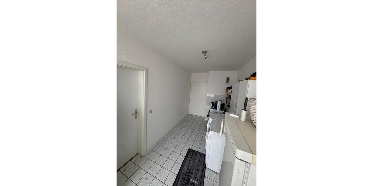 Etagenwohnung Niederkassel - 3 Zimmer, 73 m&sup2;, 133.000&euro; | Angebot:27071962