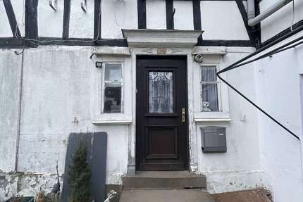 Haus Hückeswagen - 10 Zimmer, 75 m&sup2;, 219.000&euro; | Angebot:27495132