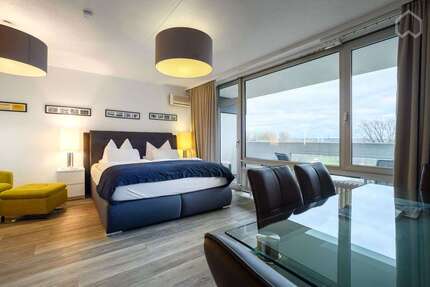 Zimmer Köln Riehl - 1 Zimmer, 1.350&euro; | Angebot:27166278
