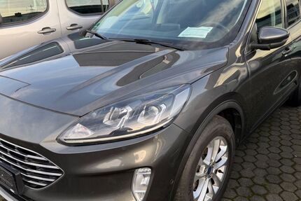 Ford Kuga 225.698 km 12.900 &euro; Köln 50767