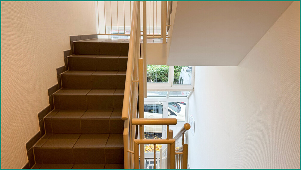 PROVISIONSFREI: INNENSTADT-WOHNEN IN GEPFLEGTER WOHNANLAGE MIT BALKON, AUFZUG & STELLPLATZ IN REMSCH - Etagenwohnung Remscheid | Angebot:26588193