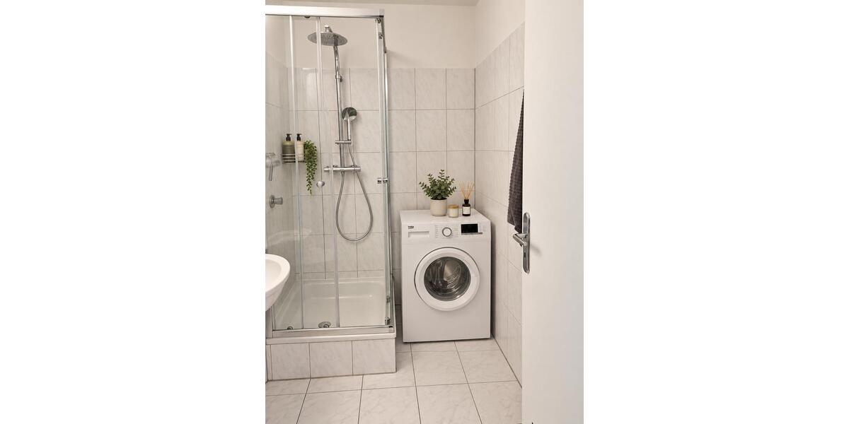 Etagenwohnung Köln Lindenthal - 2 Zimmer, 45 m&sup2;, 229.000&euro; | Angebot:27489522