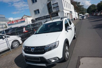 Dacia Sandero 92.218 km 6.499 &euro; Köln 51143