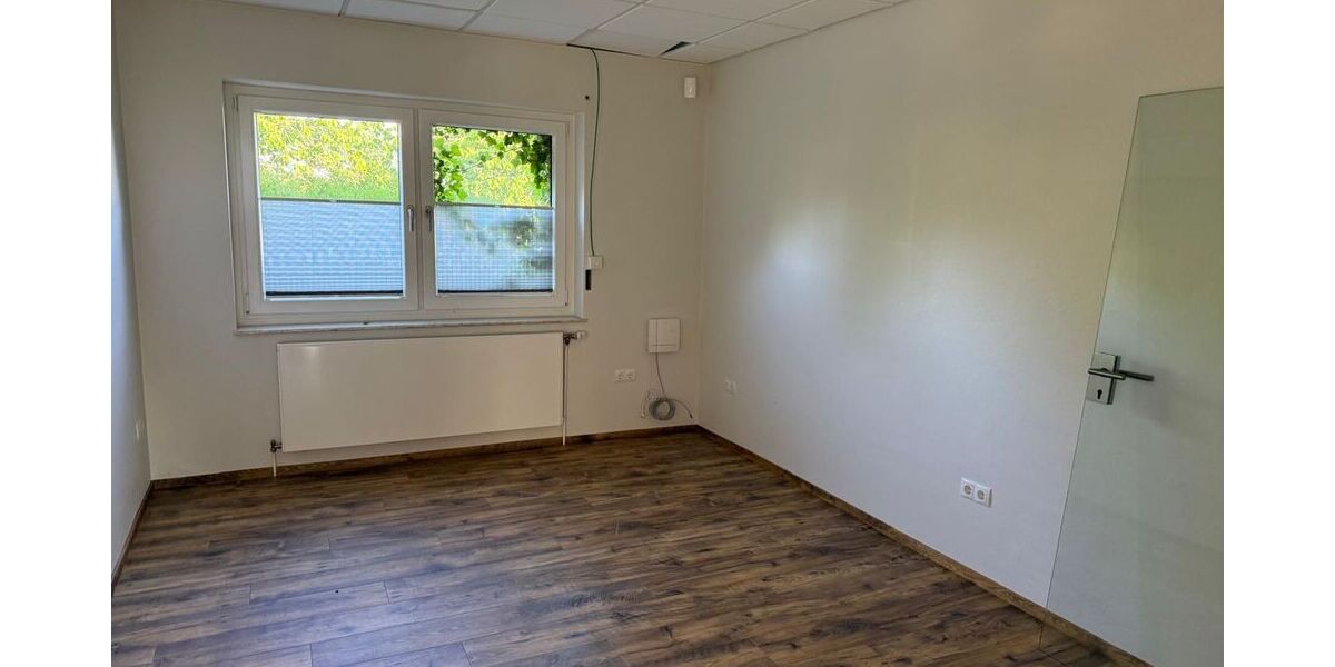 Mehrgenerationenhaus mit beeindruckender Architektur und unbegrenzten Möglichkeiten - Einfamilienhaus Much Eckhausen | Angebot:27330572
