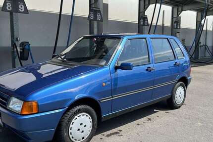 Fiat Uno 45.000 km 5.000 &euro; Wiehl, Stadt 51674