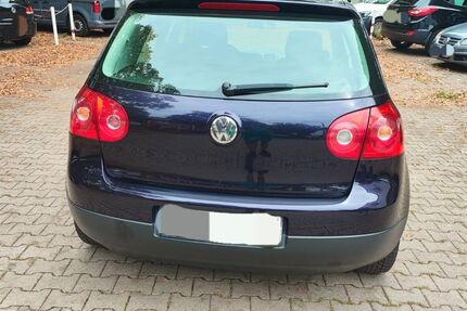 VW Golf 138.000 km 4.800 &euro; Bonn 53177