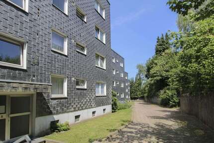 Haus Remscheid Lüttringhausen - 96 Zimmer, 2.528 m&sup2;, 3.350.000&euro; | Angebot:27482392