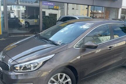 Kia ceed / Ceed 89.791 km 10.950 &euro; Brühl 50321