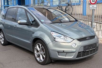 Ford S-Max 191.000 km 4.600 &euro; Köln 51107