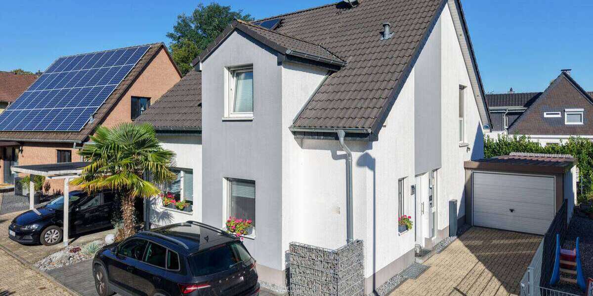 Einfamilienhaus Langenfeld - 4 Zimmer, 148 m&sup2;, 625.000&euro; | Angebot:27477663