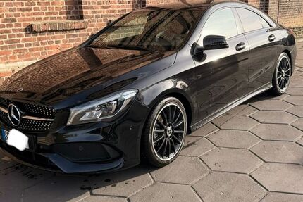 Mercedes-Benz CLA 200 92.000 km 23.500 &euro; Solingen 42659
