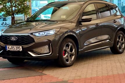 Ford Kuga 17.500 km 37.900 &euro; Köln 50769
